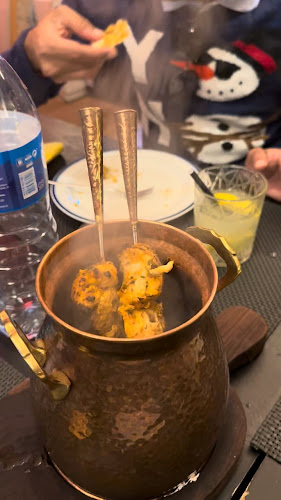 Opinii despre Cinnamon Indian Tapas Bar în Lisboa - Gastronomia e hotelaria