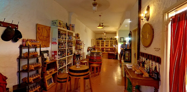 R. Portão de São Tiago 19C, 9060-250 Funchal