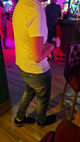 Opinii despre Trinity Bar în Albufeira - Gastronomia e hotelaria