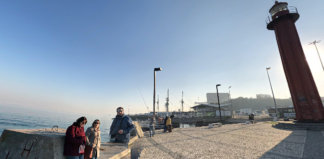 Opinii despre Restaurante Farol de Cacilhas în Almada - Gastronomia e hotelaria