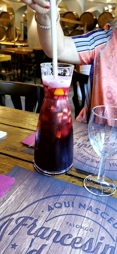 Opinii despre Barril Avenida (francesinha da Pita) în Valongo - Gastronomia e hotelaria