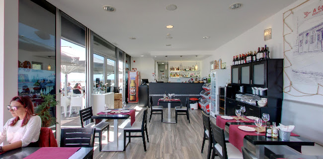 A Gaivota Beach Restaurant Bar