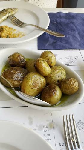 Opinii despre Meia-Nau Porto în Porto - Gastronomia e hotelaria