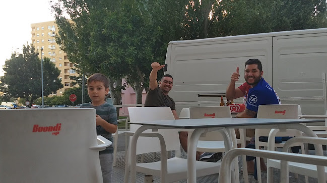 Opinii despre Taverna do Paredes în Carregado - Gastronomia e hotelaria