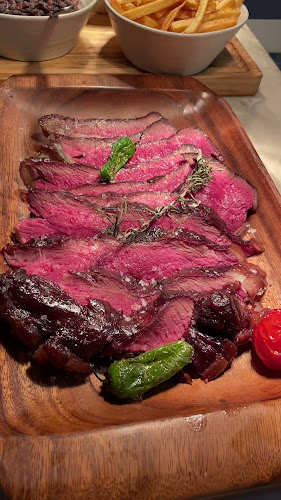 R. das Pedras Ruivas, 4910-347