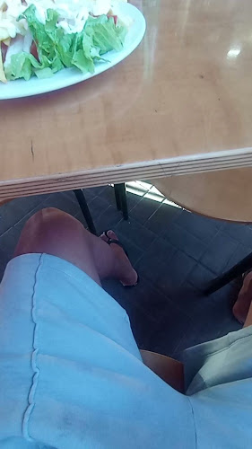 Opinii despre Roulote bar Cantinho dos Sabores în Póvoa de Santa Iria - Gastronomia e hotelaria