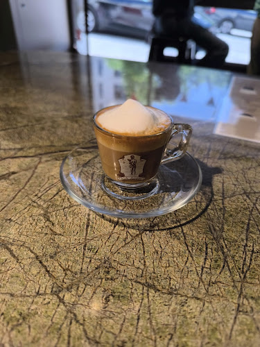 Loja do Café Casa Angola - Gastronomia e hotelaria