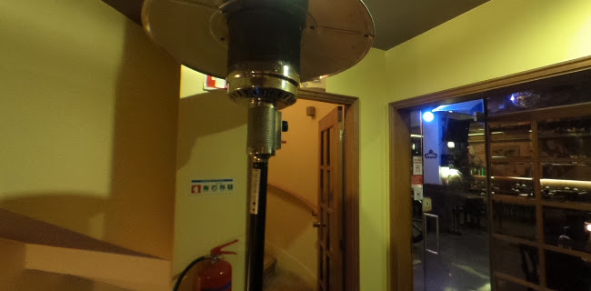 Barril Avenida (francesinha da Pita) - Gastronomia e hotelaria