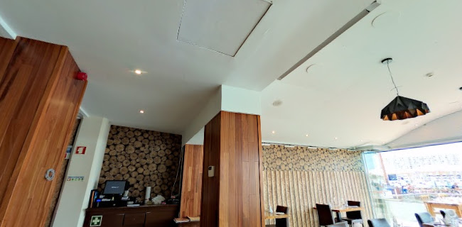 uniko Marina Restaurant Lounge - Gastronomia e hotelaria