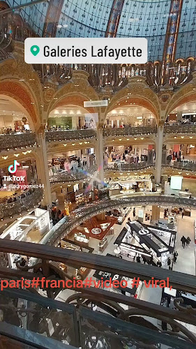 First Class Café - Gastronomia e hotelaria