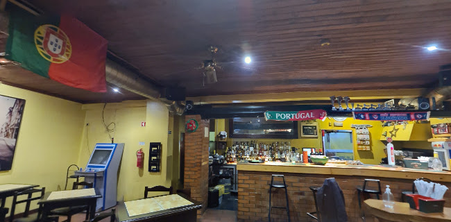 Yellow Bar - Gastronomia e hotelaria
