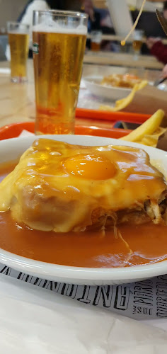 Opinii despre Lado B - Mercado Bom Sucesso în Porto - Gastronomia e hotelaria