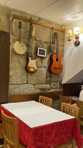 R. das Virtudes 32, 4050-630 Porto