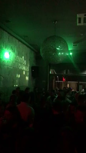 Opinii despre Cento & Dezasseis în Porto - Gastronomia e hotelaria