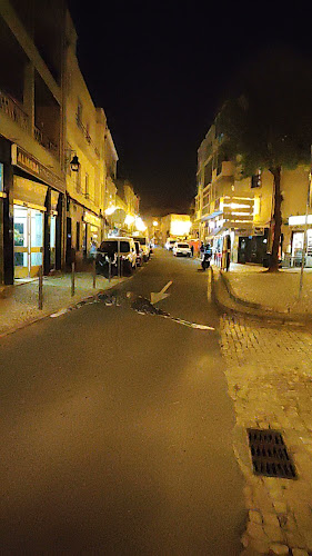 Opinii despre Cheers Sports Bar & Restaurant în Almada - Gastronomia e hotelaria