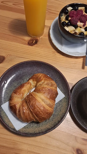 Opinii despre Cafetaria Mesa 325 în Porto - Gastronomia e hotelaria