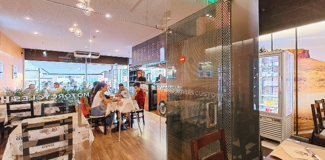 R. Lages 735, 4410-312 Canelas