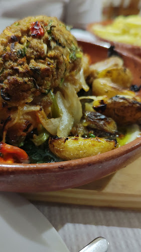 Opinii despre Restaurante O Pulo în Santa Eulália - Gastronomia e hotelaria