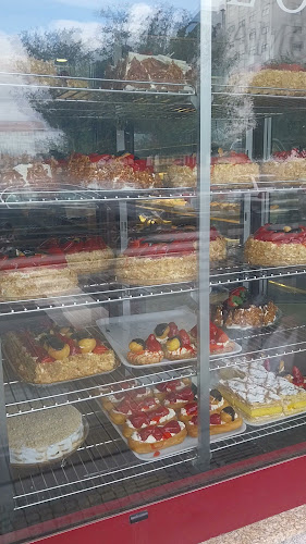 Opinii despre Confeitaria Damira în Ermesinde - Gastronomia e hotelaria