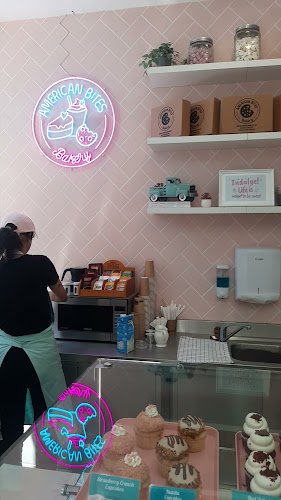 Opinii despre American Bites Bakery în Porto - Gastronomia e hotelaria