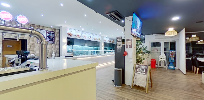 Comments and reviews of Roberto`s Chicken piri-piri