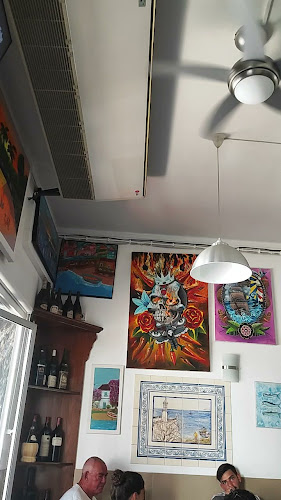 Comentarii opinii despre Piri Piri