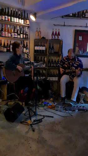 Praça das Flores 18, 1200-332 Lisboa