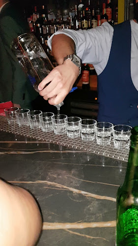 Opinii despre Cais Club & Lounge în Viana do Castelo - Gastronomia e hotelaria