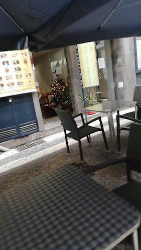 Opinii despre Cantinho dos Amigos în Funchal - Gastronomia e hotelaria