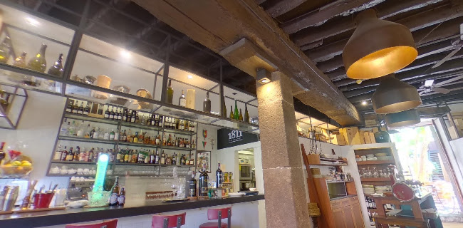 1811 Bistro *Restaurante* - Gastronomia e hotelaria