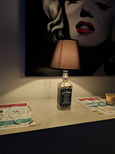 Comentarii opinii despre DM CLUB