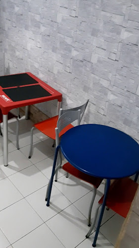 Donner Kebab House - Gastronomia e hotelaria