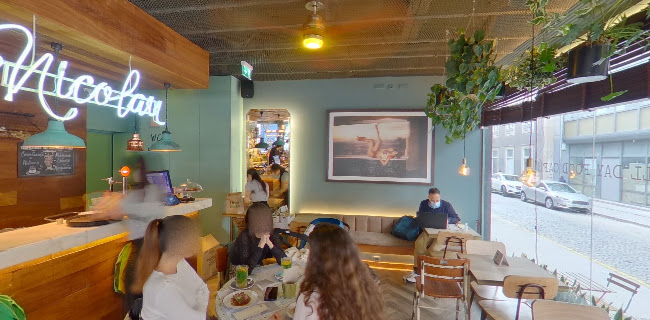 Largo de Alberto Pimentel 4, 4050-214 Porto