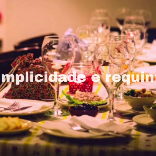 Opinii despre Maria da Mouraria - Casa de Fados în Lisboa - Gastronomia e hotelaria