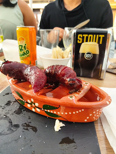 Campo dos Mártires da Pátria n°58, 4050-366 Porto