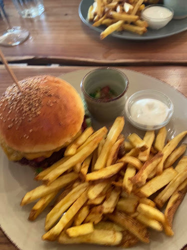 Reviews of Sector B Hamburgueria in Aljezur - Gastronomia e hotelaria