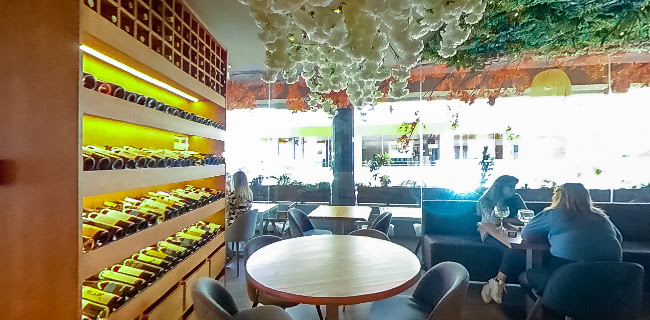 Opinii despre YÜJIN Sushi (Santa Maria da Feira) în Santa Maria da Feira - Gastronomia e hotelaria