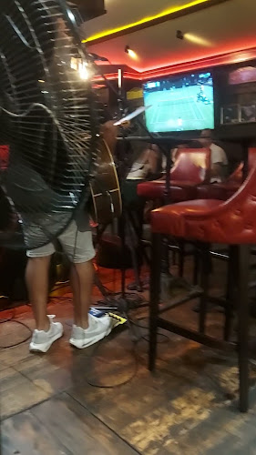 Masters Sports bar, Marina de Vilamoura, 8125-442 Quarteira