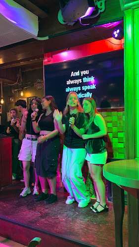 Opinii despre Hole in One Pub - Sports Bar în Loulé - Gastronomia e hotelaria