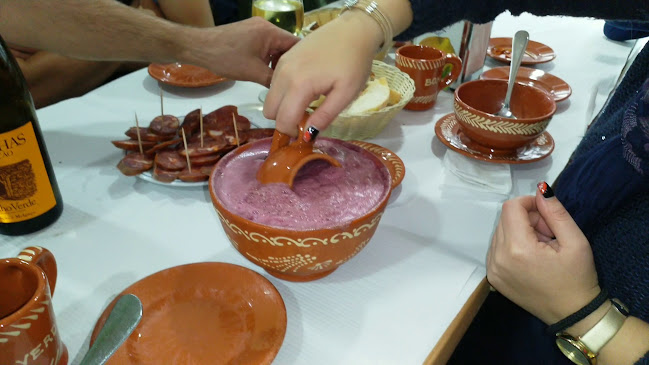Opinii despre Café Caçana în Viana do Castelo - Gastronomia e hotelaria