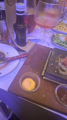 Opinii despre O Nosso Prego Restaurante & Cervejaria - Costa da Caparica în Costa da Caparica - Gastronomia e hotelaria