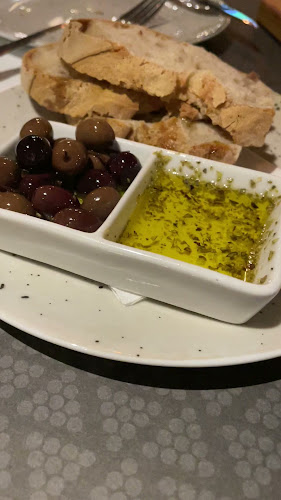 Reviews of Bottle . Wine and Food in Faro - Gastronomia e hotelaria