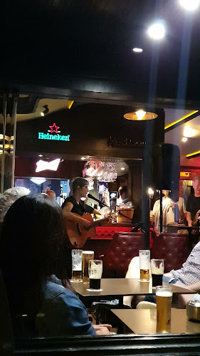 Opinii despre Masters Sports Bar în Quarteira - Gastronomia e hotelaria