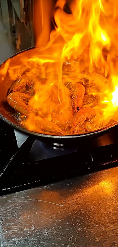 Cais Wine&Tapas Bar - Quarteira