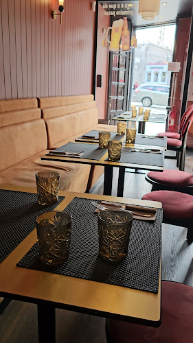 Opinii despre Dona Francesinha Porto în Porto - Gastronomia e hotelaria