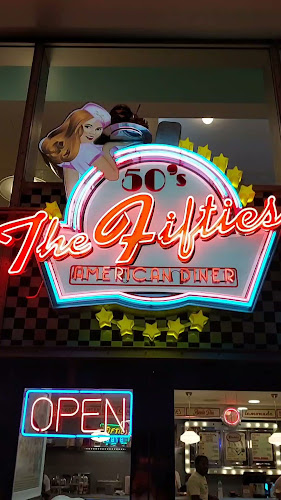 Opinii despre The Fifties Diner în Lisboa - Gastronomia e hotelaria