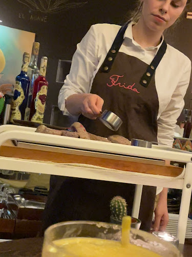 R. de Adolfo Casais Monteiro 135, 4050-101 Porto