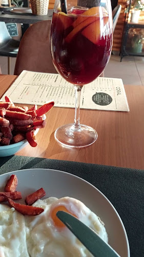 Opinii despre Coral Food and Wine Tapas în Quarteira - Gastronomia e hotelaria