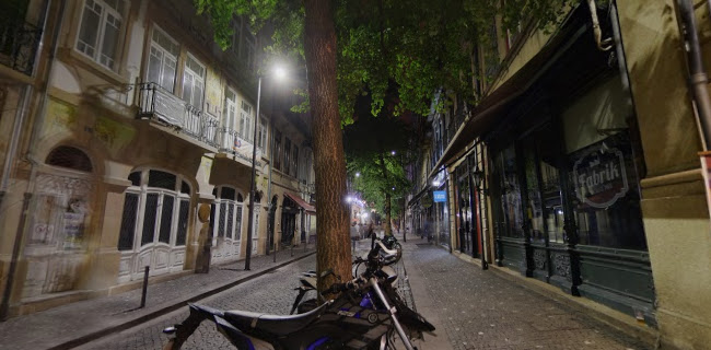 R. da Galeria de Paris 113, 4050-284 Porto