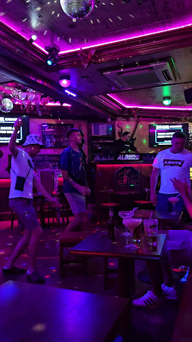 Comentarii opinii despre Albertus Bar